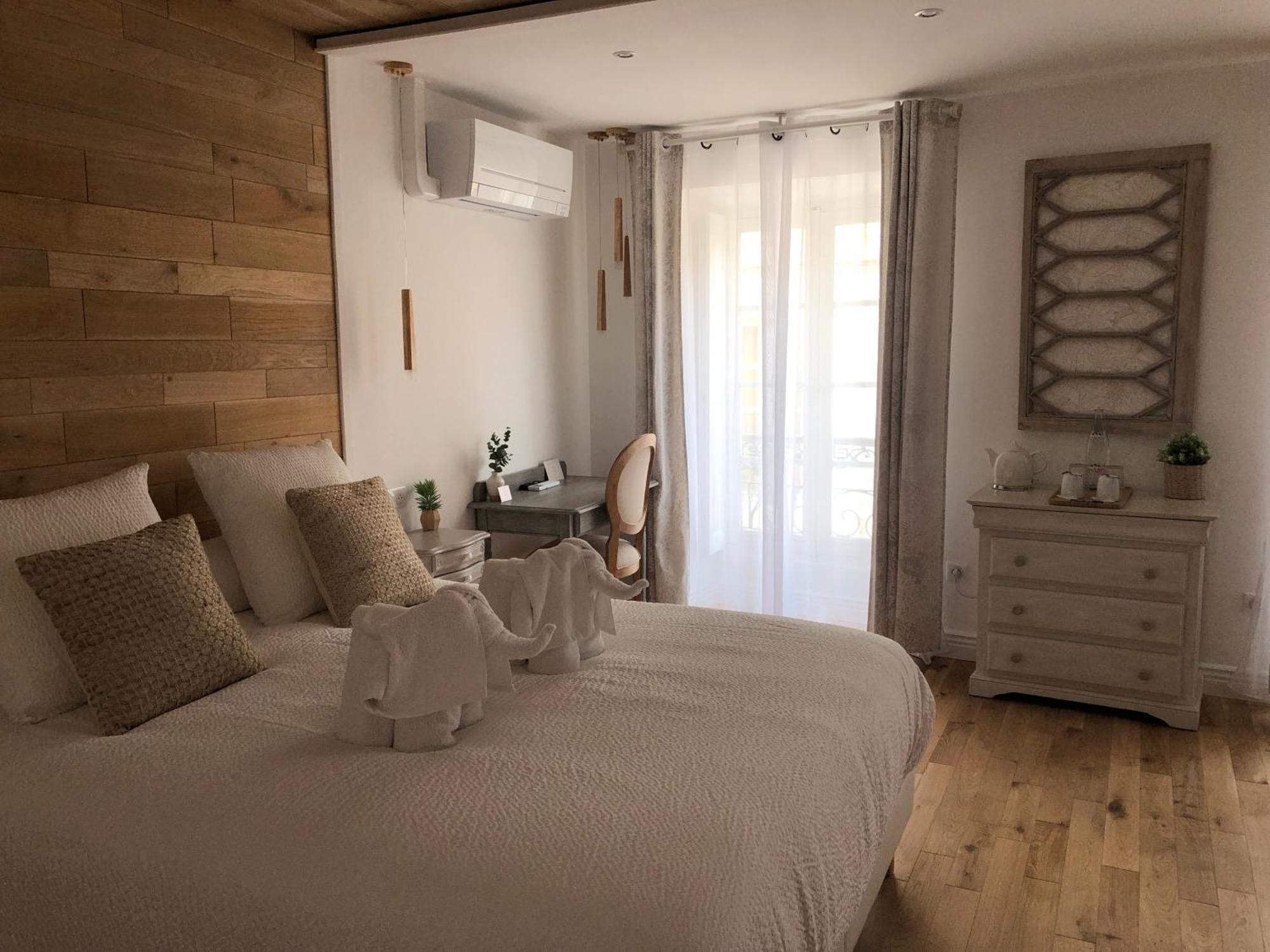 Bed and Breakfast Le Coeur De La Bastide - Adult Only Carcassonne Esterno foto